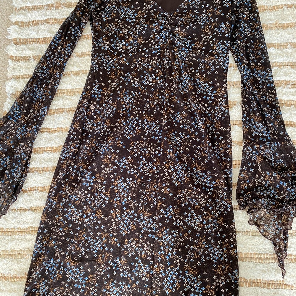 Dress - Picture 5 of 5